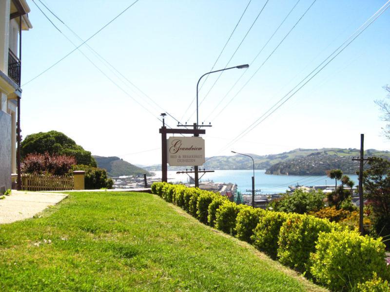 ديوندين Grandview Bed & Breakfast المظهر الخارجي الصورة